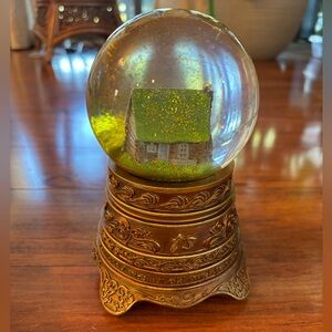 NEW Taylor Swift Folklore Cabin Snow Globe